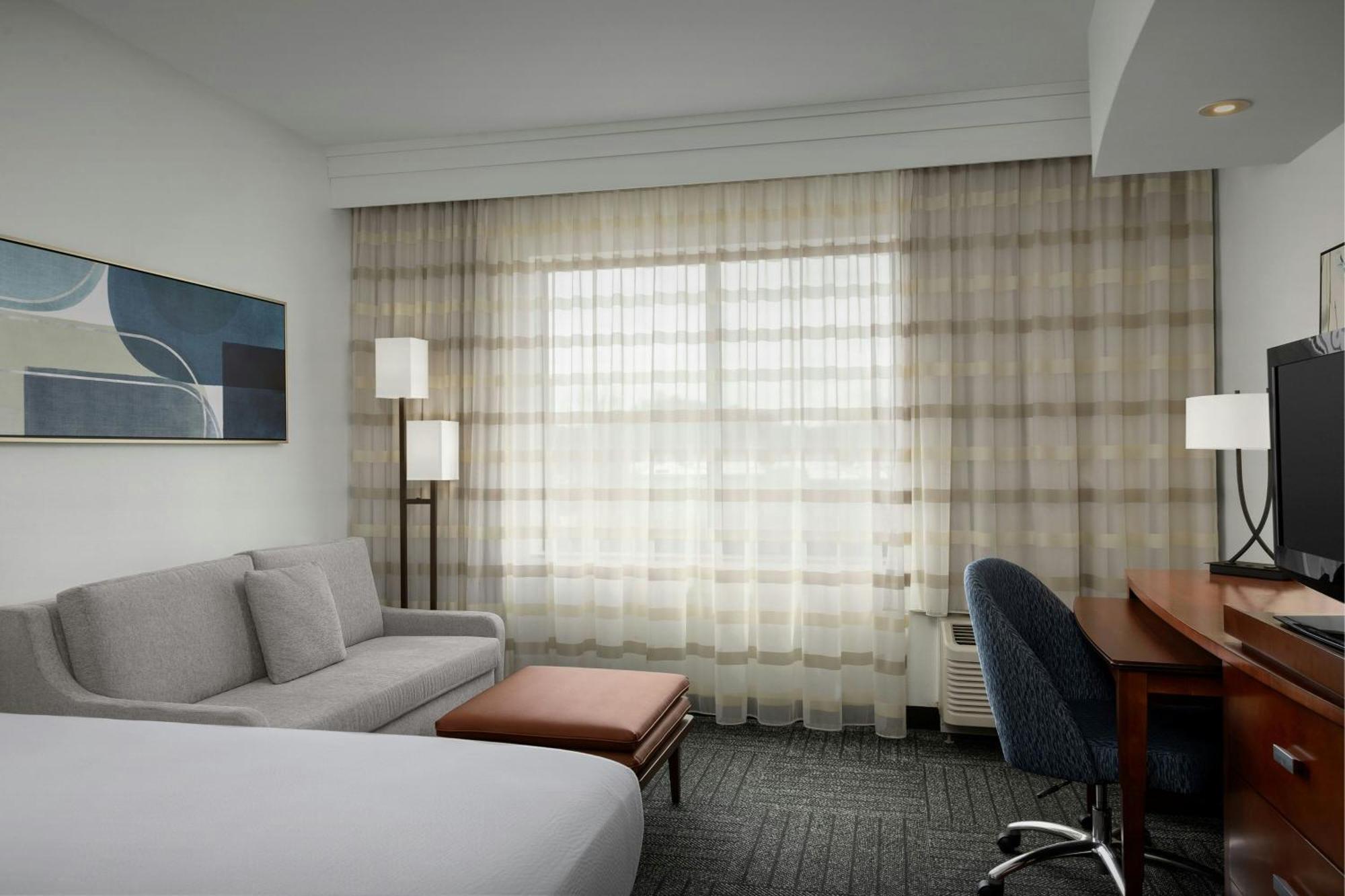 Hotel Courtyard By Marriott Salisbury Exteriér fotografie